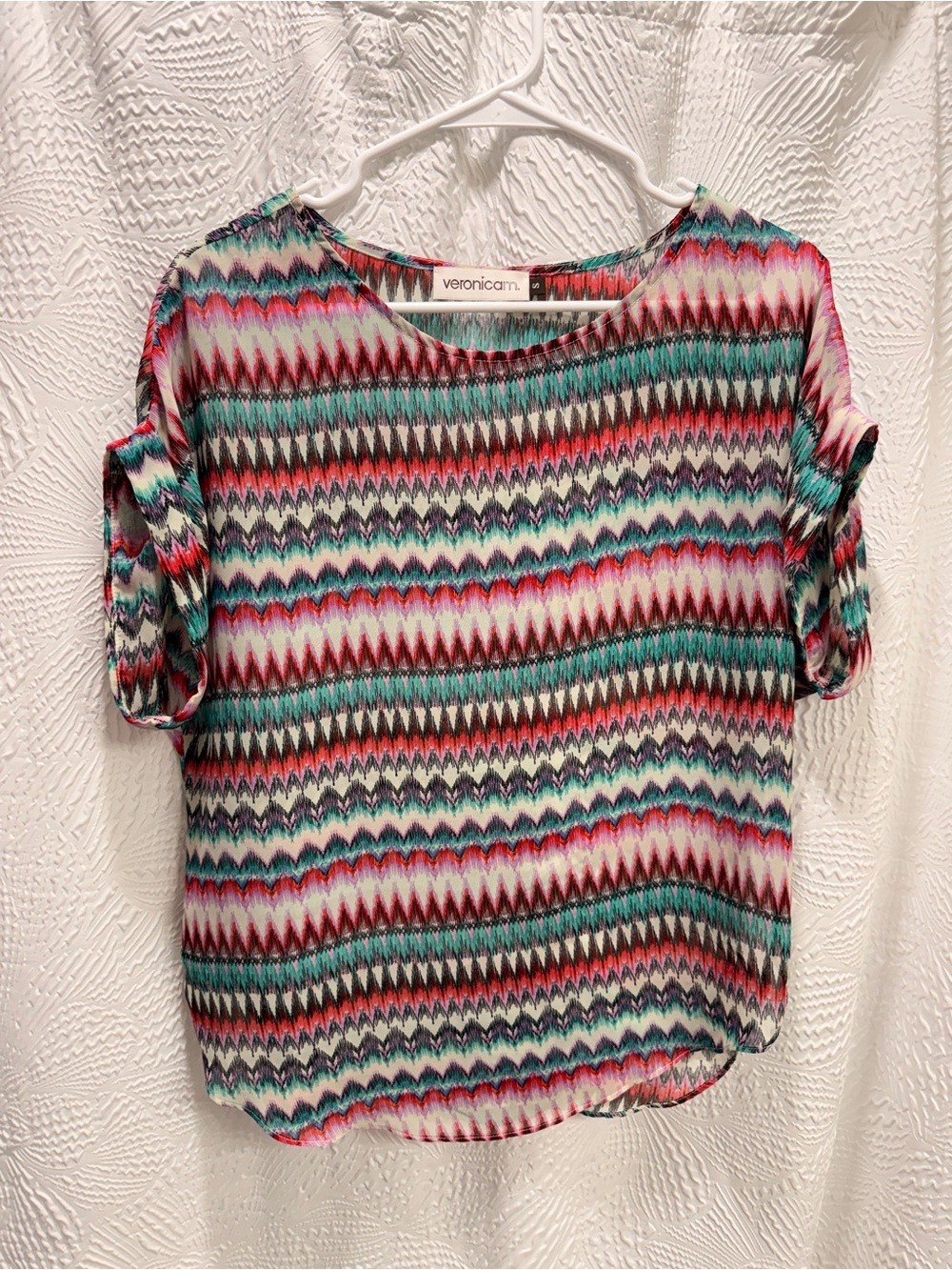 NWOT Veronica M Vibrant Chevron Flowy, Oversized Blouse Size Small - Medium